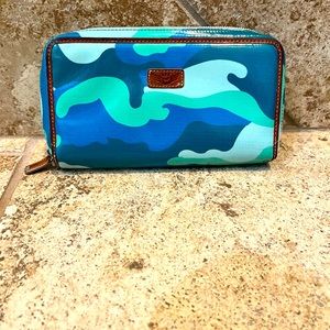 Consuela Wrislet Wallet